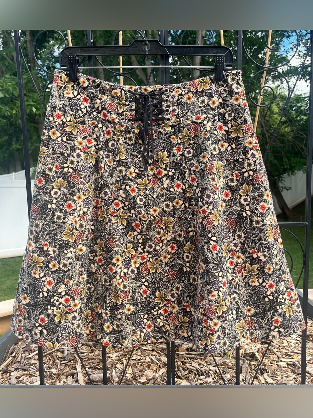 Edme & Esyllte Anthropologie Velvet Lace Up Nordic Floral Boho A-Line Skirt Sz 6